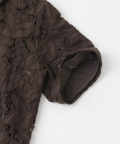 KBF（ケイビーエフ）の「ケミカルレースBIGシャツ（シャツ/ブラウス・レディース・ブラウン/アイボリー・ONE）」の19枚目の写真