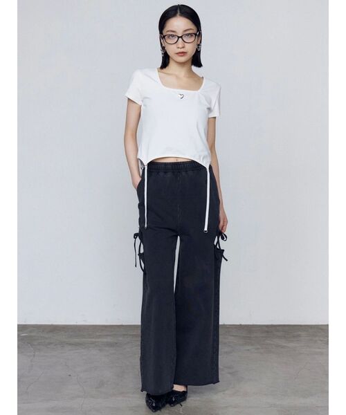 EMODA（エモダ）の「スクエアネックギャザートップ（Tシャツ/カットソー・レディース・ホワイト/グレー/ブラック・FREE）」の15枚目の写真