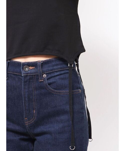 EMODA（エモダ）の「スクエアネックギャザートップ（Tシャツ/カットソー・レディース・ホワイト/グレー/ブラック・FREE）」の4枚目の写真