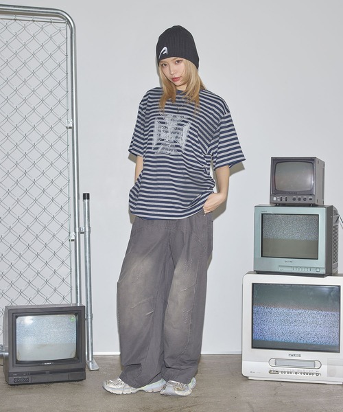 MSG(エムエスジー)の「オーバーサイズグラフィックボーダー半袖Tシャツ【UNISEX】(Tシャツ/カットソー・メンズ・ブラック/ネイビー・S/M/L)」の14枚目の写真