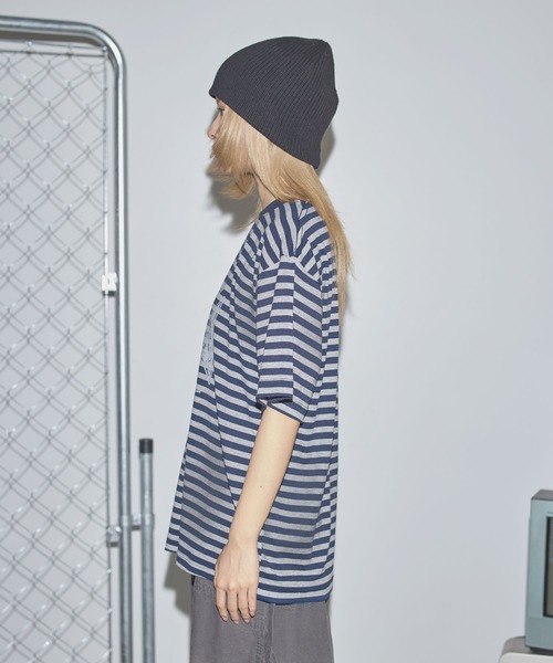 MSG(エムエスジー)の「オーバーサイズグラフィックボーダー半袖Tシャツ【UNISEX】(Tシャツ/カットソー・メンズ・ブラック/ネイビー・S/M/L)」の19枚目の写真