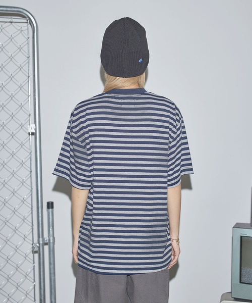 MSG(エムエスジー)の「オーバーサイズグラフィックボーダー半袖Tシャツ【UNISEX】(Tシャツ/カットソー・メンズ・ブラック/ネイビー・S/M/L)」の20枚目の写真