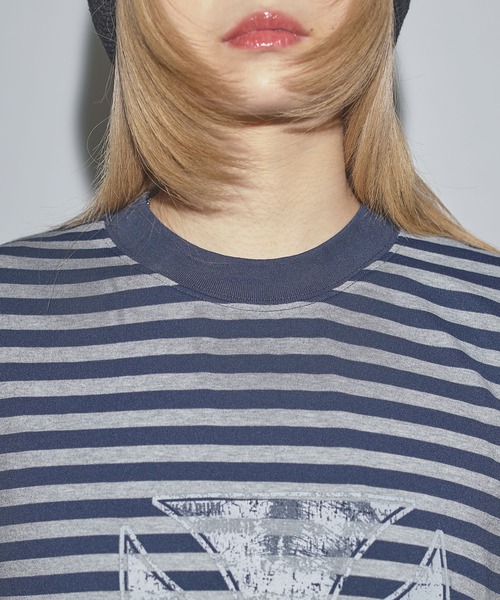MSG(エムエスジー)の「オーバーサイズグラフィックボーダー半袖Tシャツ【UNISEX】(Tシャツ/カットソー・メンズ・ブラック/ネイビー・S/M/L)」の21枚目の写真
