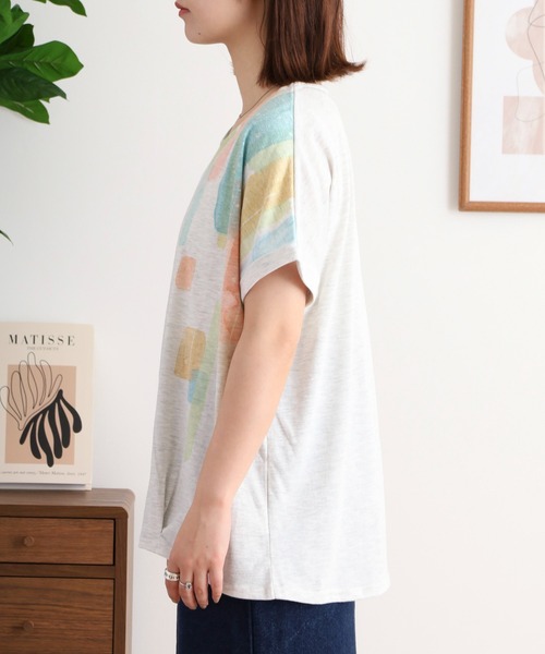 myke（ミーカ）の「myke 水彩ストライププリントタックTシャツ（Tシャツ/カットソー・レディース・オフホワイト/ホワイト×ネイビー/杢グレー・M）」の9枚目の写真