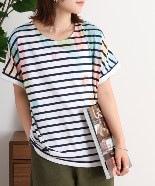 myke（ミーカ）の「myke 水彩ストライププリントタックTシャツ（Tシャツ/カットソー・レディース・オフホワイト/ホワイト×ネイビー/杢グレー・M）」の20枚目の写真