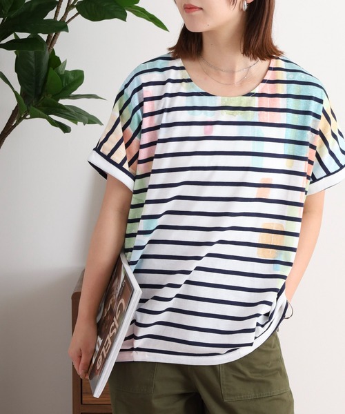 myke（ミーカ）の「myke 水彩ストライププリントタックTシャツ（Tシャツ/カットソー・レディース・オフホワイト/ホワイト×ネイビー/杢グレー・M）」の21枚目の写真