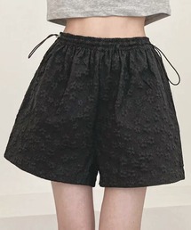【ZOZO限定】フラワーエンボスショートパンツ