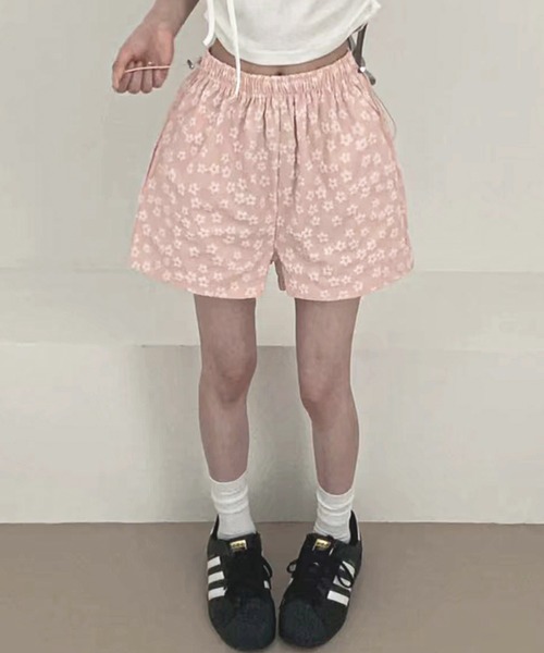 frunco（フランコ）の「【ZOZO限定】フラワーエンボスショートパンツ（その他パンツ・レディース・ブラック/ホワイト/ピンク・FREE）」の19枚目の写真