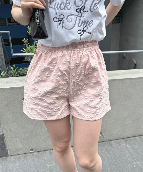 frunco（フランコ）の「【ZOZO限定】フラワーエンボスショートパンツ（その他パンツ・レディース・ブラック/ホワイト/ピンク・FREE）」の13枚目の写真
