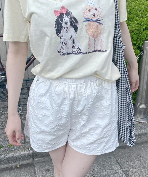 frunco（フランコ）の「【ZOZO限定】フラワーエンボスショートパンツ（その他パンツ・レディース・ブラック/ホワイト/ピンク・FREE）」の4枚目の写真