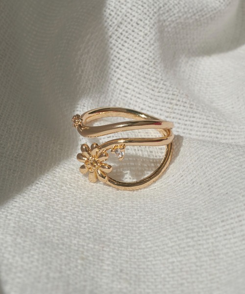 GOLDY（ゴールディ）の「リトル ブルーム リング（リング・レディース・ゴールド/シルバー×ゴールド/シルバー・FREE）」の19枚目の写真