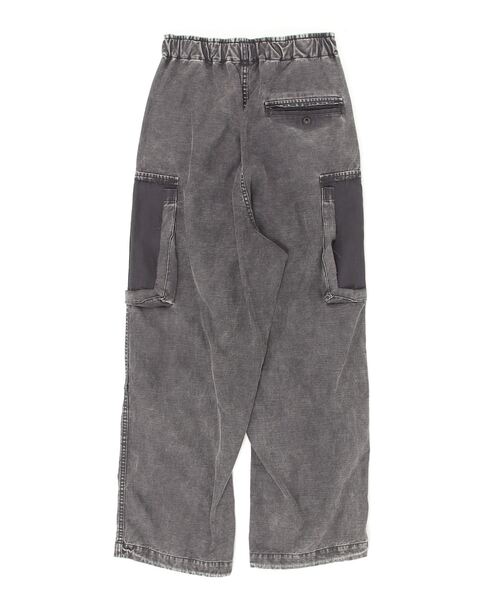 Maison MIHARA YASUHIRO（メゾンミハラヤスヒロ）の「Cotton Satin Cargo Pants（その他パンツ・メンズ・ブラウン/ブラック・44）」の3枚目の写真