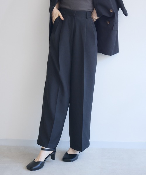 RU.TI.LE(ルチル)の「【RU.TI.LE】美シルエットワイドパンツ(その他パンツ・レディース・アイボリー/ブラック・MEDIUM)」の15枚目の写真