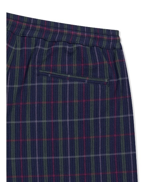 YESEYESEE(イエスアイシー)の「Crinkled Fabric Check Shorts(その他パンツ・メンズ・ブルー/ブラック・S/M/L/XL)」の12枚目の写真