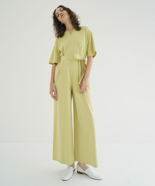 CLANE(クラネ)の「STAND COLLAR LOOSE ALL IN ONE(つなぎ/オールインワン・レディース・ブラック/ミント・1/0/2)」の3枚目の写真