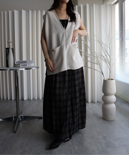 ツイード金ボタンVネックベスト✳︎値下げ中✳︎