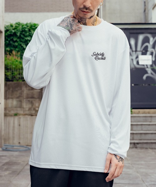 SBCY Sport(エスビーシーワイスポーツ)の「Dry tee L/S-VINYL-(Tシャツ/カットソー・メンズ・ホワイト/ブラック・SMALL/MEDIUM/LARGE/X-LARGE/XX-LARGE)」の9枚目の写真