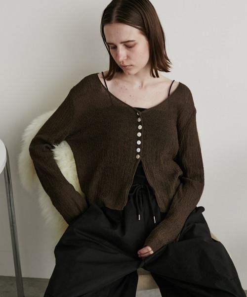 Auntie Rosa Holiday（アンティローザホリデー）の「ジャガードシアーカーディガン（カーディガン/ボレロ・レディース・ブラック/ブラウン/アイボリー・FREE）」の3枚目の写真