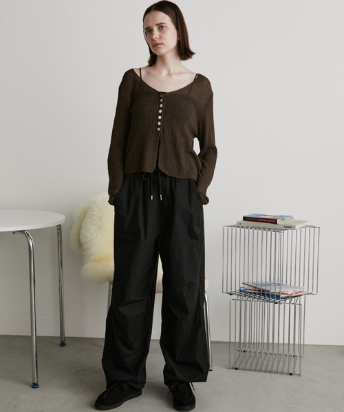 Auntie Rosa Holiday（アンティローザホリデー）の「ジャガードシアーカーディガン（カーディガン/ボレロ・レディース・ブラック/ブラウン/アイボリー・FREE）」の8枚目の写真