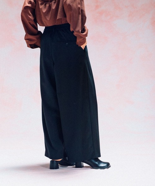 LEPSIM（レプシィム）の「スラックスパンツ　497353（スラックス・レディース・ブラック/グレイッシュベージュ/ダークブラウン・FREE）」の5枚目の写真