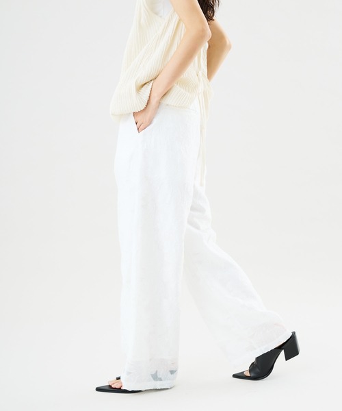 Muscat(マスカット)の「【セットアップ可】ボタニカル シアージャカードパンツ(その他パンツ・レディース・ブラック/ホワイト/ライトグレー・F)」の7枚目の写真