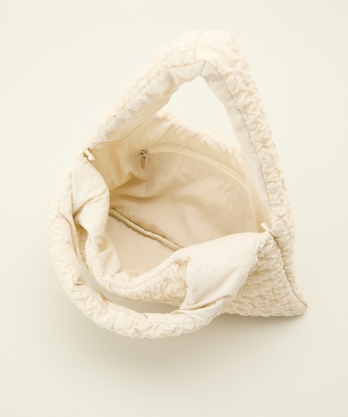 LE VERNIS(ル・ベルニ)の「LE VERNIS(ル・ベルニ)Sub mini bag(ハンドバッグ・レディース・ネイビー/ボルドー/ブラック/ライトベージュ・FREE)」の9枚目の写真