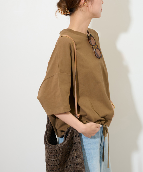 JOURNAL STANDARD relume(ジャーナルスタンダード レリューム)の「《再入荷!》1枚で決まる。ギャザーヘムショートスリーブTシャツ(Tシャツ/カットソー・レディース・ベージュ/ライトグレー/ホワイト/ブラック・FREE)」の7枚目の写真