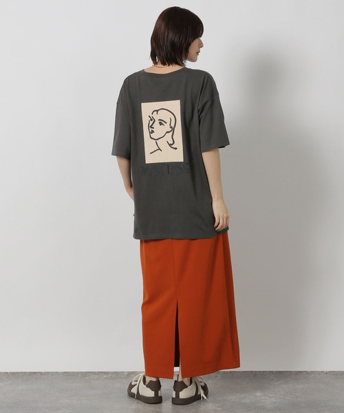 LAKOLE（ラコレ）の「【ラコレ アート】アソートプリントT / 590987（Tシャツ/カットソー・レディース・チャコール/ボルドー/オフホワイト・MEDIUM/LARGE）」の5枚目の写真