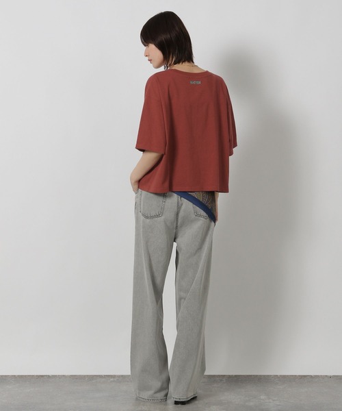 LAKOLE（ラコレ）の「【ラコレ アート】アソートプリントT / 590987（Tシャツ/カットソー・レディース・チャコール/ボルドー/オフホワイト・MEDIUM/LARGE）」の8枚目の写真