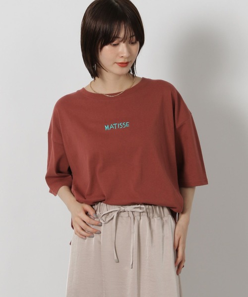 LAKOLE（ラコレ）の「【ラコレ アート】アソートプリントT / 590987（Tシャツ/カットソー・レディース・チャコール/ボルドー/オフホワイト・MEDIUM/LARGE）」の16枚目の写真