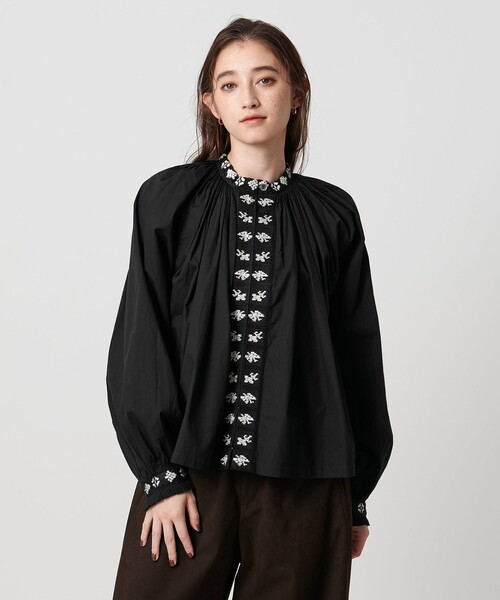 dahl'ia(ダリア)の「【別注】<dahl’ia>エンブロイダリー ボリューム ブラウス(シャツ/ブラウス・レディース・ブラック/ホワイト・FREE)」の3枚目の写真