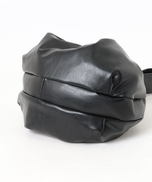 ムラサキスポーツ(ムラサキスポーツ)の「RIKKA FEMME/リッカファム ショルダーバッグ 2wayクロワッサンバッグ RFAC25FW09(ショルダーバッグ・レディース・ブラック/レッド/ブラウン・FREE)」の5枚目の写真