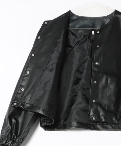 coca（coca）（コカ）の「【WEB限定セール】フェイクレザーノーカラージャケット（ノーカラージャケット・レディース・ブラック・S/L/M）」の17枚目の写真