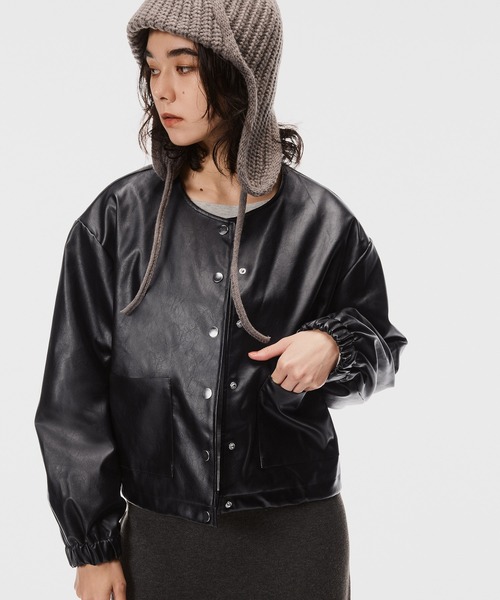 coca（coca）（コカ）の「【WEB限定セール】フェイクレザーノーカラージャケット（ノーカラージャケット・レディース・ブラック・S/L/M）」の3枚目の写真