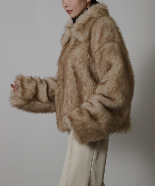 Social GIRL（ソーシャルガール）の「フロントジップ ミックスファーショートコート シャギーファーコート（その他アウター・レディース・ベージュ/グレー・M）」の8枚目の写真