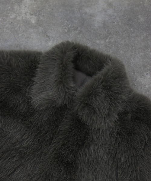 Social GIRL（ソーシャルガール）の「フロントジップ ミックスファーショートコート シャギーファーコート（その他アウター・レディース・ベージュ/グレー・M）」の22枚目の写真