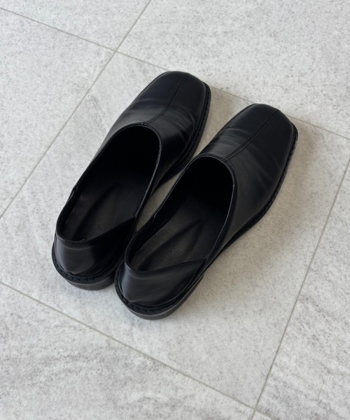 FUULLY STUDIO(フーリィーステューディオ)の「スクエアローファー(ローファー・レディース・ブラウン/ブラック・SMALL/MEDIUM/LARGE)」の7枚目の写真