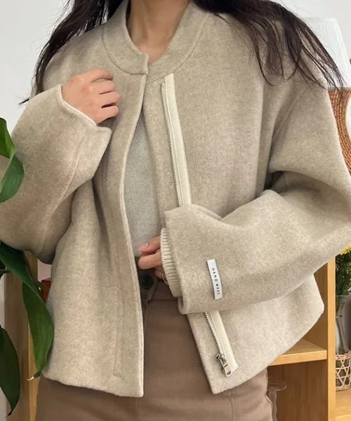 littlesuzie トップス little suzie Curve Switching Hi-neck Top