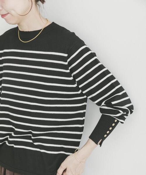 ITEMS URBANRESEARCH（アイテムズ アーバンリサーチ）の「ソデボタンニットプルオーバー（ニット/セーター・レディース・ブラック系その他/ライトブラウン/ブラック/ホワイト系その他・FREE）」の3枚目の写真