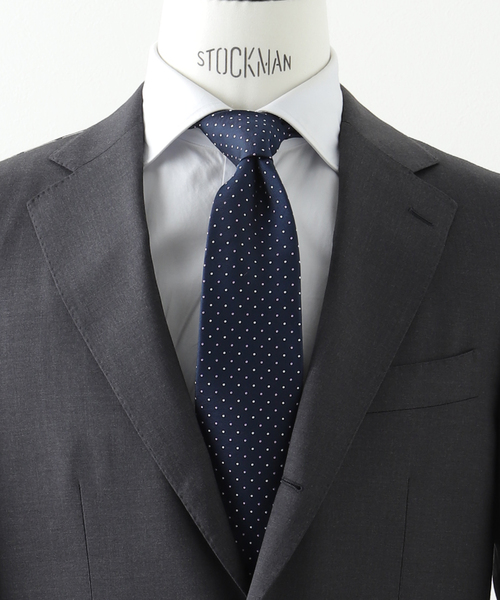 EDIFICE(エディフィス)の「PB スモールドットタイ(ネクタイ・メンズ・ダークブルー/コバルトブルー・FREE)」の1枚目の写真