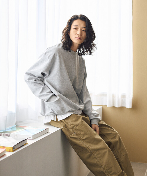 Firsthand(ファーストハンド)の「Firsthand/ファーストハンド サイドポケット スピンドル ダンボール クルーネックスウェット(スウェット・メンズ・ブラック/グレー/ネイビー/ブラウン・LARGE/MEDIUM)」の6枚目の写真