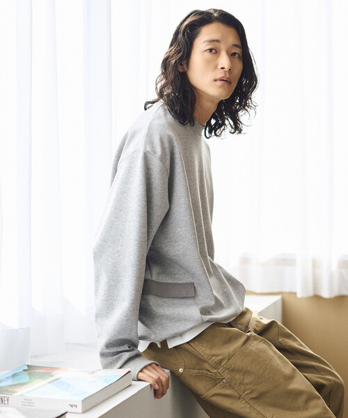 Firsthand(ファーストハンド)の「Firsthand/ファーストハンド サイドポケット スピンドル ダンボール クルーネックスウェット(スウェット・メンズ・ブラック/グレー/ネイビー/ブラウン・LARGE/MEDIUM)」の8枚目の写真