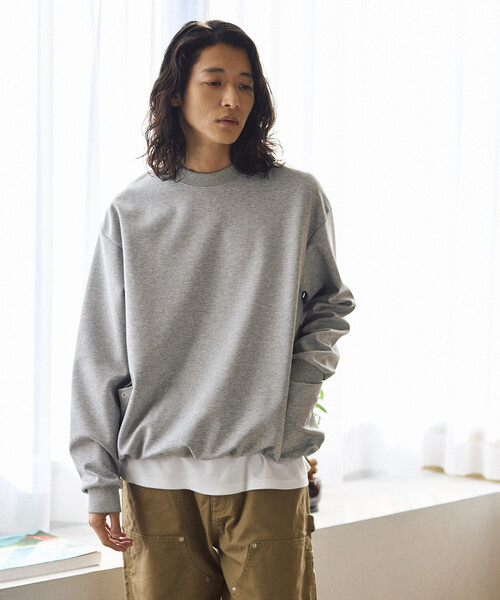 Firsthand(ファーストハンド)の「Firsthand/ファーストハンド サイドポケット スピンドル ダンボール クルーネックスウェット(スウェット・メンズ・ブラック/グレー/ネイビー/ブラウン・LARGE/MEDIUM)」の12枚目の写真