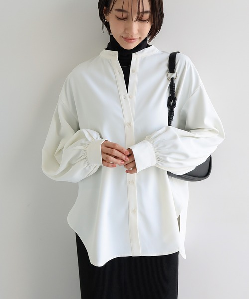 evernavy(エバーネイビー)の「ダブルクロスノーカラーシャツブラウス(シャツ/ブラウス・レディース・オフホワイト/ブラック/ライトベージュ・M)」の1枚目の写真