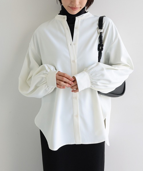 evernavy(エバーネイビー)の「ダブルクロスノーカラーシャツブラウス(シャツ/ブラウス・レディース・オフホワイト/ブラック/ライトベージュ・M)」の15枚目の写真