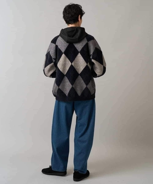 a.v.v(アーヴェヴェ)の「【洗濯で洗える】シャギーアーガイルワイドシルエットカーディガン(カーディガン/ボレロ・メンズ・ブラック/ネイビー・46/48)」の9枚目の写真