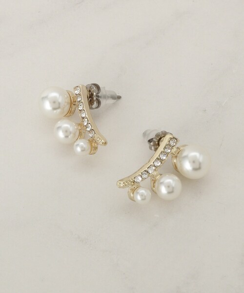 SHOO・LA・RUE（シューラルー）の「【セレモニー】選べる3デザイン アソートピアス（ピアス（両耳用）・レディース・ゴールド系/シルバー系1/シルバー系/ゴールド系1/シルバー系2/ゴールド系2・00）」の5枚目の写真