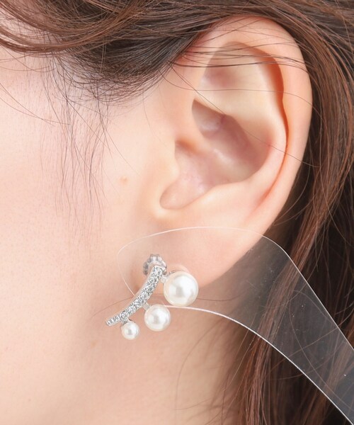 SHOO・LA・RUE（シューラルー）の「【セレモニー】選べる3デザイン アソートピアス（ピアス（両耳用）・レディース・ゴールド系/シルバー系1/シルバー系/ゴールド系1/シルバー系2/ゴールド系2・00）」の8枚目の写真