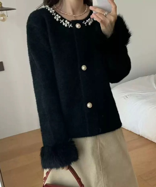 WESTSEA（ウエストシー）の「ふわふわ起毛 × パール＆ビジュー × 取り外し風ボリュームフェイクファーカフ 華やか系カーディガン（カーディガン/ボレロ・レディース・オフホワイト/グレー/ブラック・FREE）」の10枚目の写真
