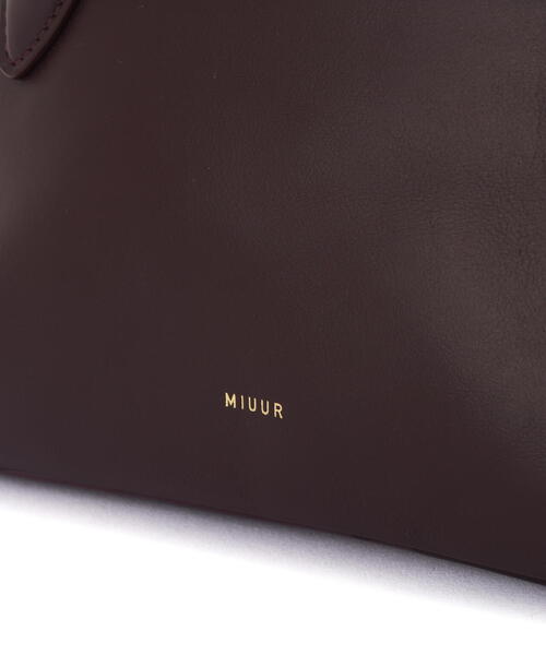 LE PHIL(ルフィル)の「【MIUUR / ミウール】KUMA(ハンドバッグ・レディース・ボルドー・ONE SIZE)」の6枚目の写真